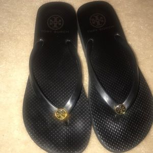Tory Burch black flip flop, never worn